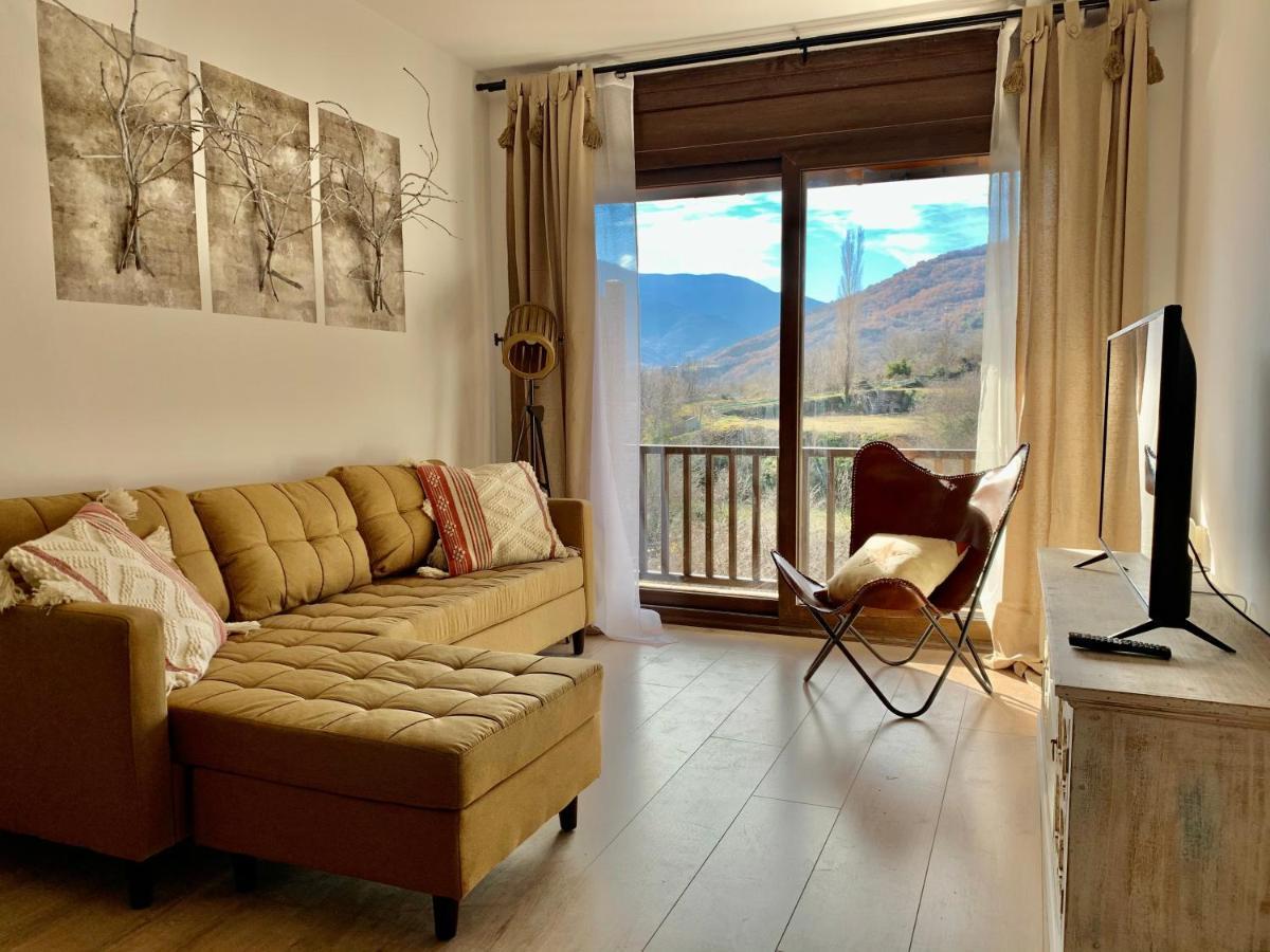 Apartament La Ruella Sort Buitenkant foto