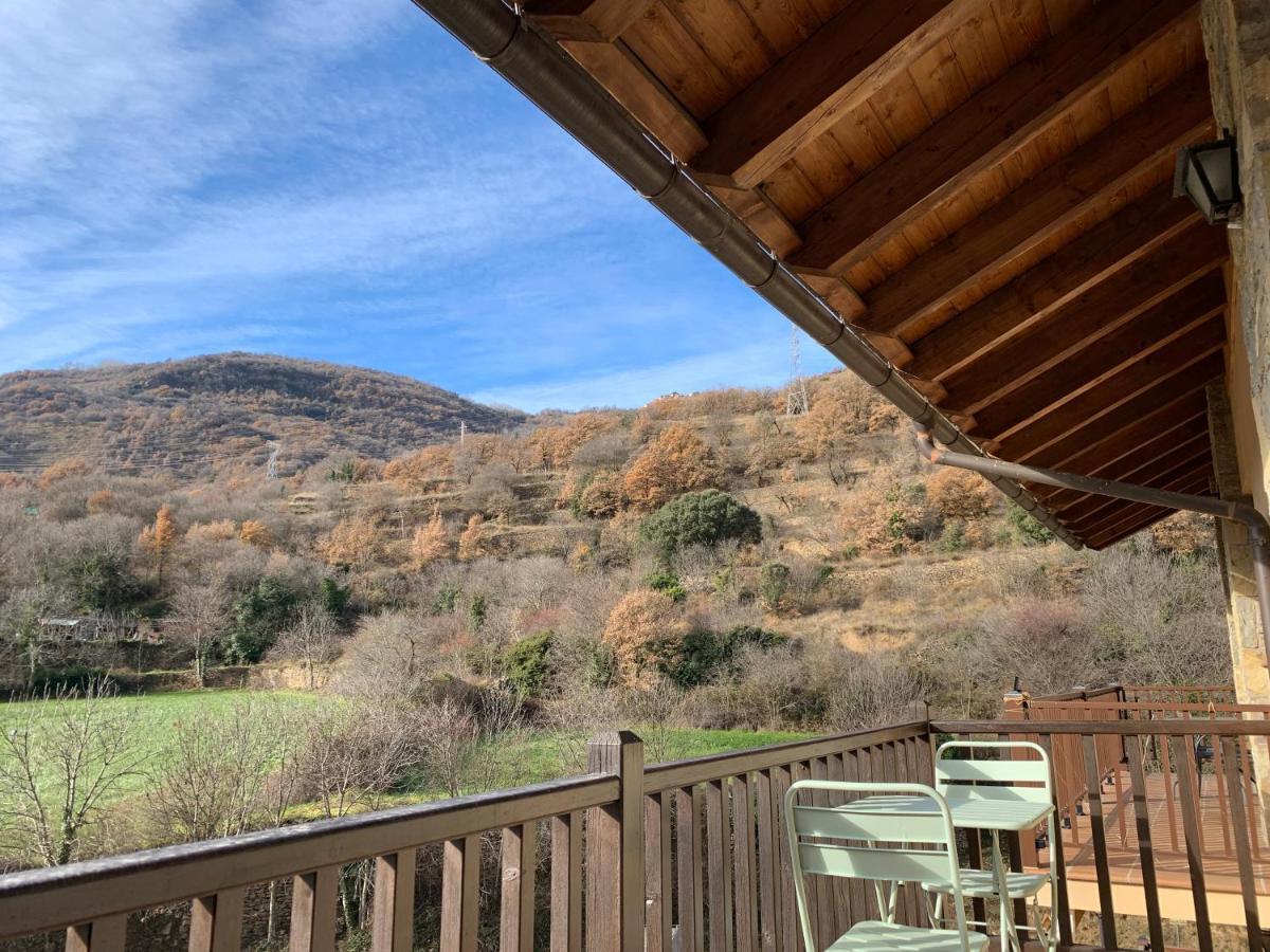 Apartament La Ruella Sort Buitenkant foto
